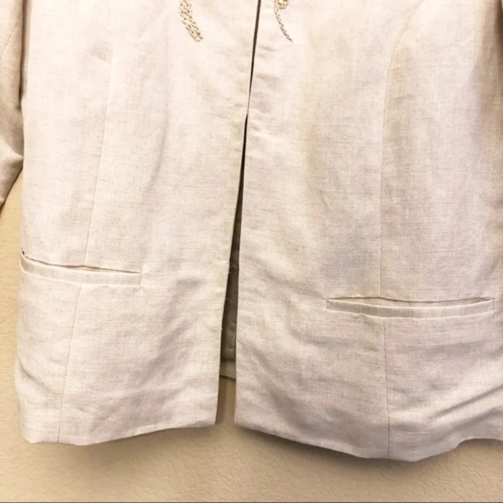 Cold water creek blazer with beads size Pe… - Picture 3 of 6